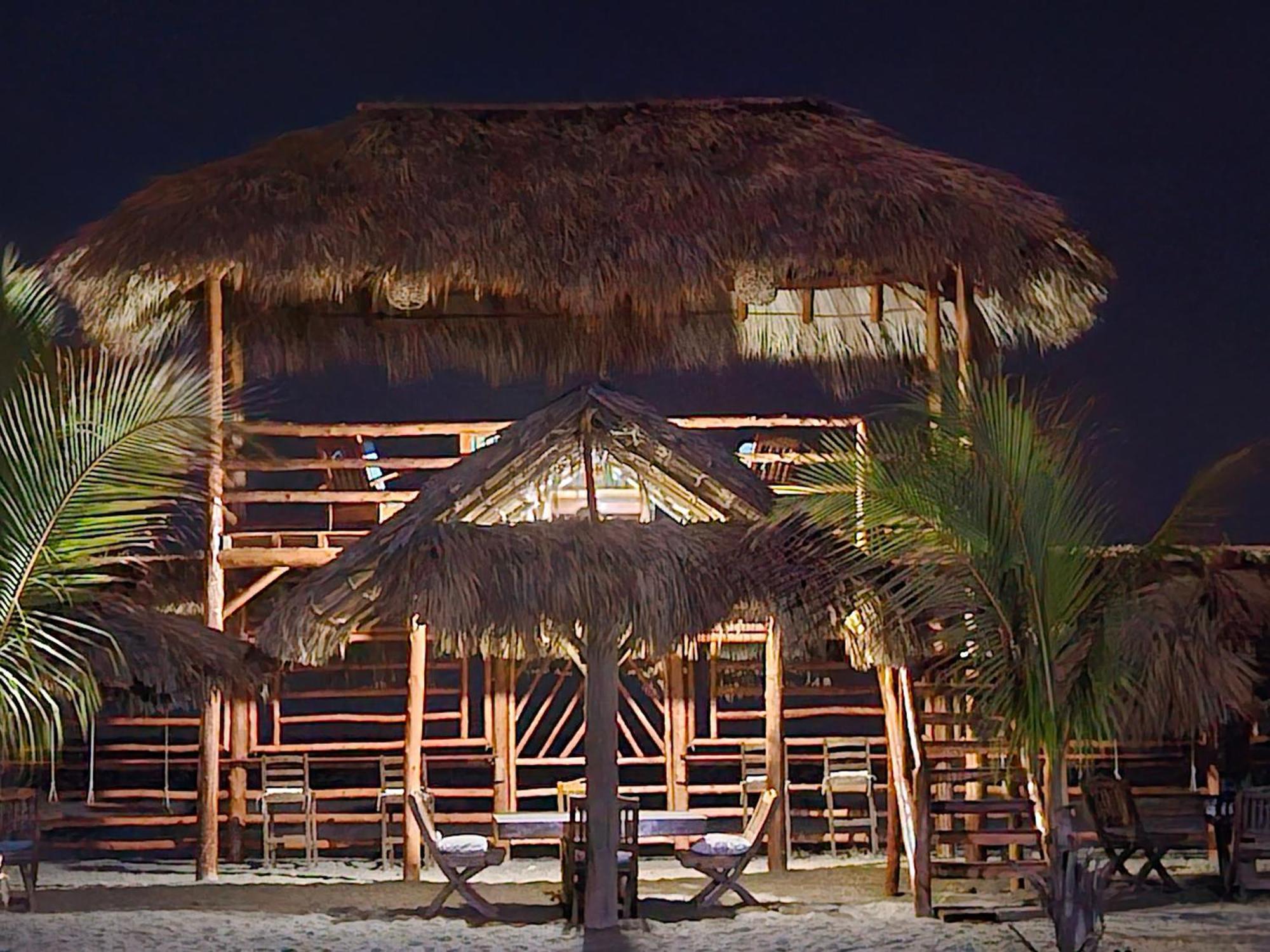 Hotel Tranquilo Las Penitas Exterior photo