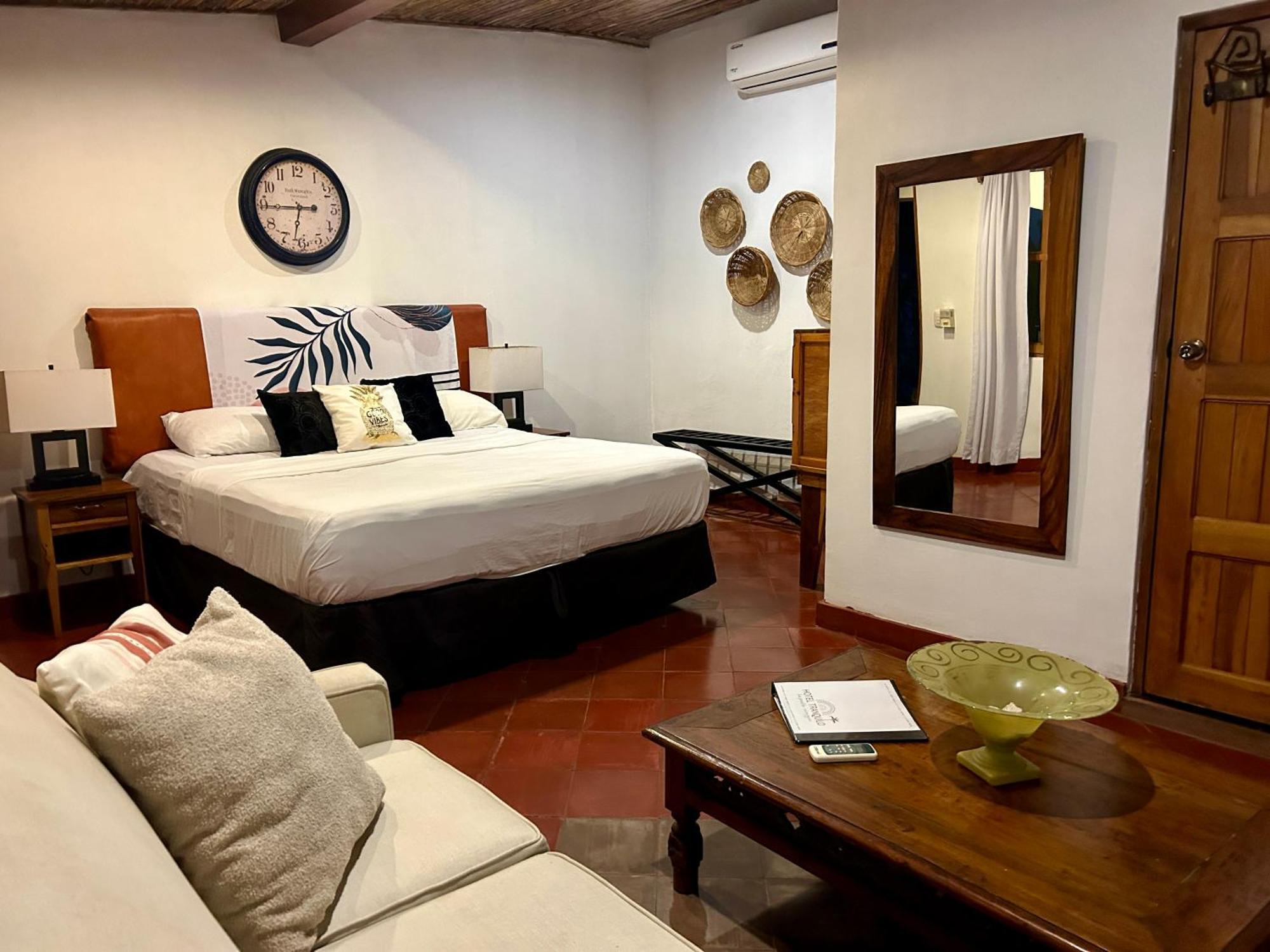 Hotel Tranquilo Las Penitas Exterior photo